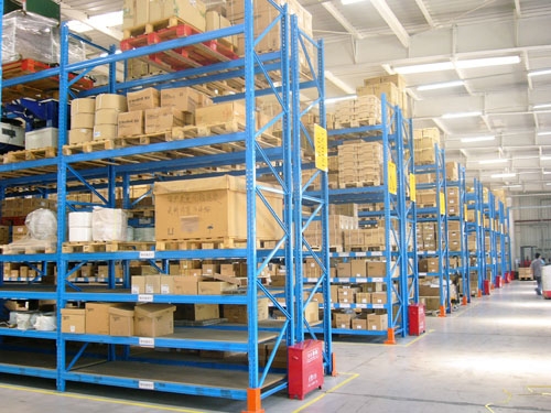 【沈阳南塔日杂市场原木货架】价格、产品供应,沈阳南塔日杂市场原木货架厂家批发-1024商务网